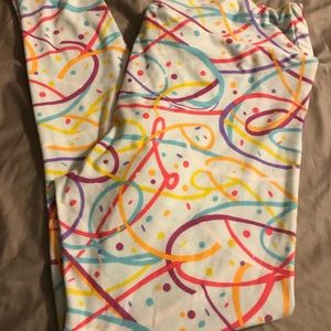LuLaRoe birthday leggings